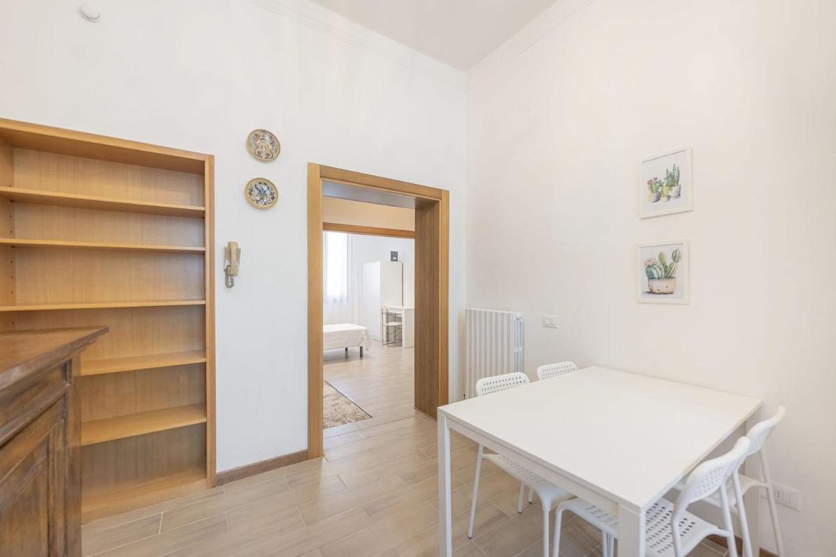 Apartment Arte E Cinema,10 Min From Venice,parking,wifi Venedig
